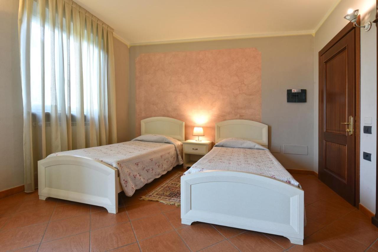 Hotel Ristorante Borgovecchio Montegrosso dʼAsti Extérieur photo